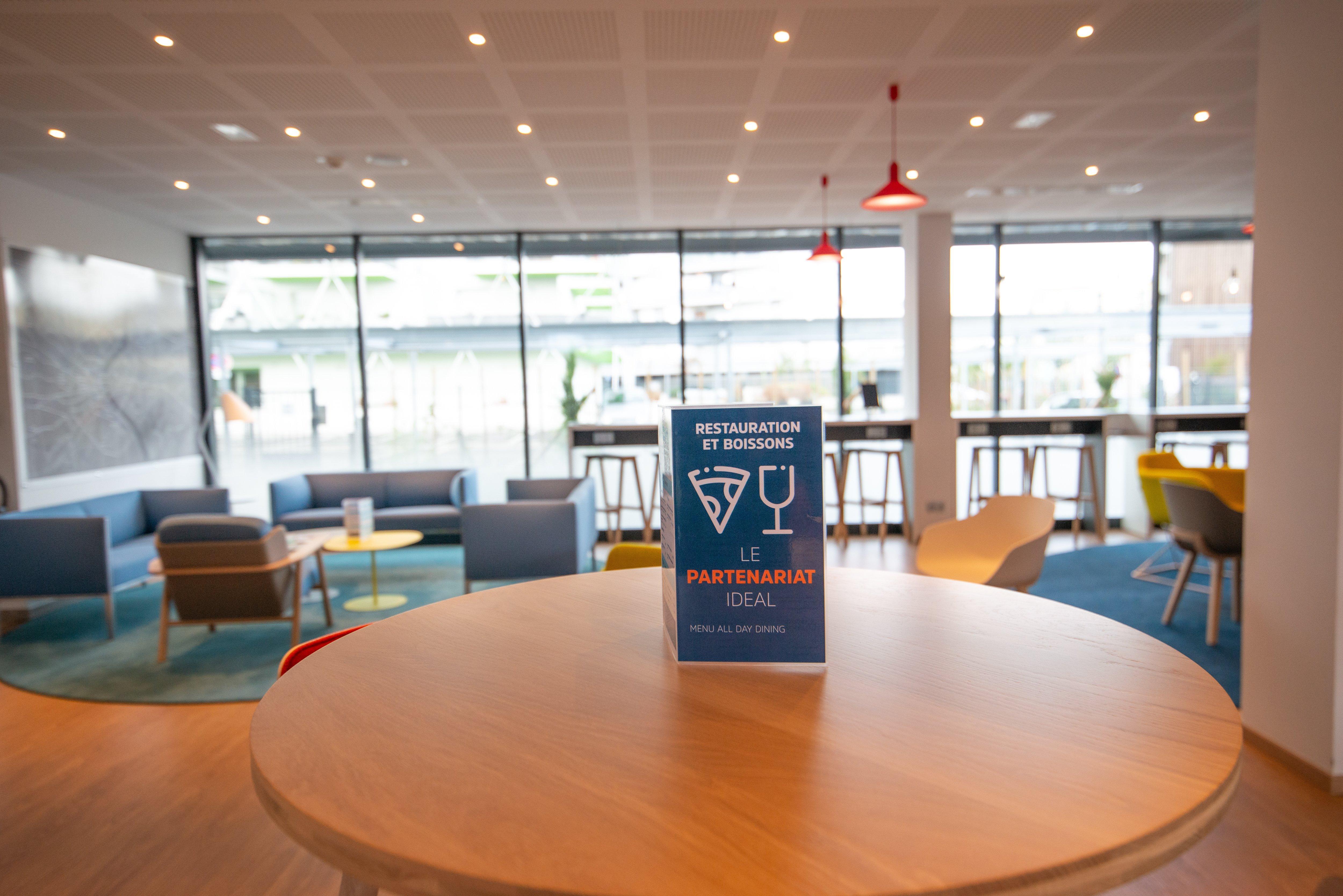 Holiday Inn Express - Bordeaux - Lormont By Ihg Luaran gambar